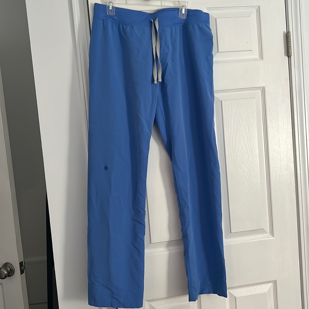 Figs Women’s Livingston scrubs pants, size large tall in ceil blue.